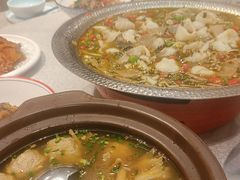 -有红鸡毛店·川菜(建设路店)