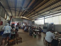 -正宗杨记普洱酸醋米线(总店)