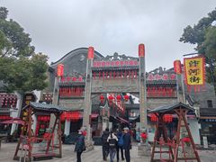 -巴陵广场