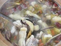 -威邵鸡煲(西华路总店)