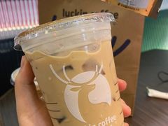 -瑞幸咖啡(尚都国际店)