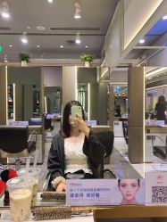 -苑苑发型设计