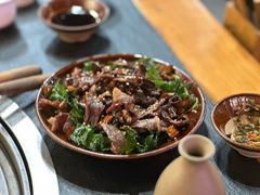 -阿山卓·野生菌火锅·纳西火塘烤肉