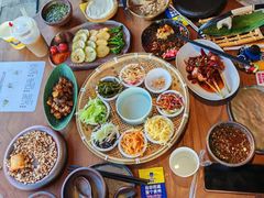 -包整·丝娃娃(一览甲秀楼风景店)