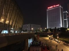 -济南奥林匹克体育中心体育场