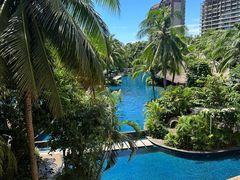 -三亚湾海居铂尔曼度假酒店