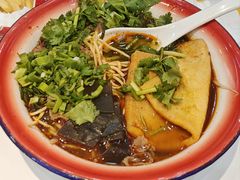 -刘二姐襄阳牛肉面(鸟巢店)