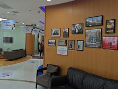 -雅悦齿科(顾村公园店)