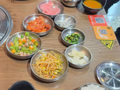 -香猪坊韩国烤肉专属门店(魏公村店)