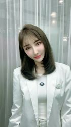 -变画·发型STUDIO