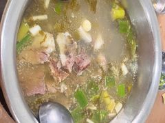 -黑竹沟新场牛肉火锅