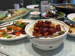 -海派美食·家宴海鲜青岛菜·石锅鲽鱼头(东方城店)