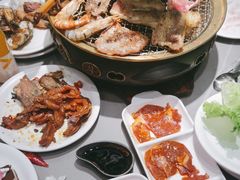-山焱·炭火自助烤肉(周浦万达店)