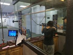 -都市枪神实弹射击俱乐部