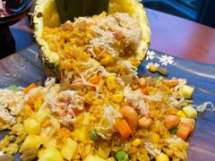 黄金菠萝海鲜炒饭-越谜·越南餐厅(长白店)