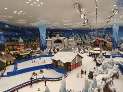 -长沙湘江冰雪世界