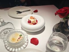 -弦月窗LUNETTE BY AMANDA(复兴路店)