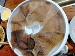 -东巴婆婆云南鱼豆花火锅(大东门店)
