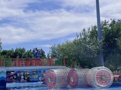 -欢乐水魔方水世界