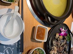 -一朵菌·野生菌探索家火锅(南亚店)