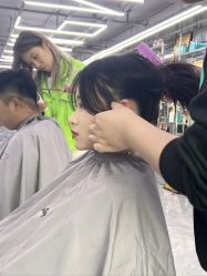 -宫铭烫发染发接发店