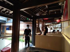 -热火朝天鲜切牛肉火锅(南强街巷店)