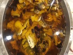 -鑫巴蜀小镇 · 水煮鱼专研店(玉桥店)