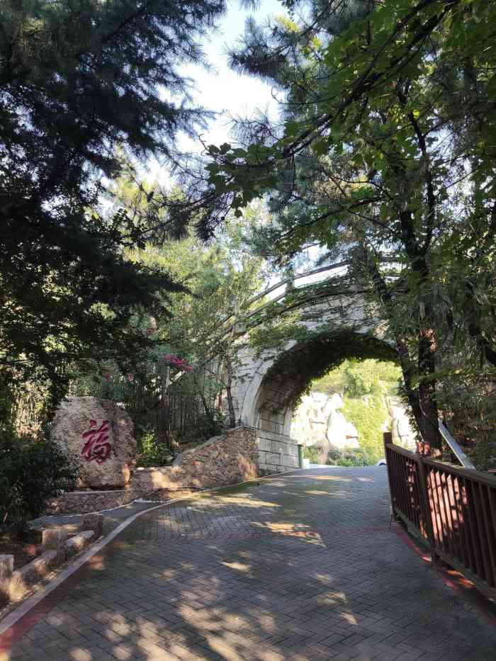 禽鸣苑-"还是小学的时候去的禽名苑 今年趁着梅花."-大众点评移动版