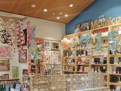 -猫的天空之城概念书店(印象城购物中心店)