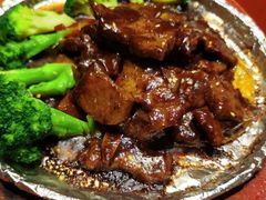 -万小金辣椒炒肉(三经路店)