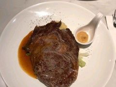 -La-Serene Café