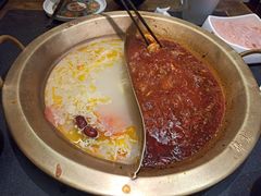 -沸炉重庆老火锅(军事博物馆店)