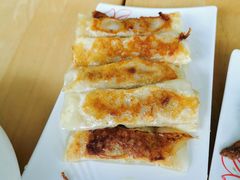 招牌猪肉圆白菜锅贴下午茶-嘉和一品粥(方庄店)
