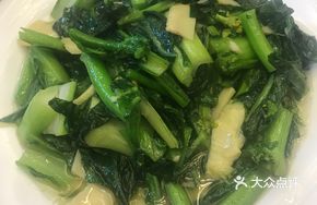 Bok Choy and Bamboo Shoots Stir-Fry