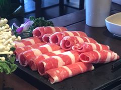 肥牛一号-捞神煲汤火锅(湖滨商业街店)