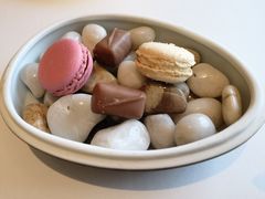 树莓马卡龙-福楼法餐厅FLO