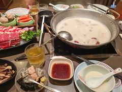 -捞王锅物料理(上海世茂广场店)