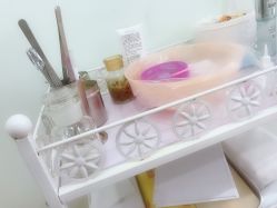 -苗方清颜专业祛痘养生