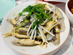 -嗨辣小聚·盘锦河蟹·海鲜烧烤龙虾(盘锦十年好店)