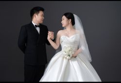 -雅云婚纱摄影工作室旗舰店