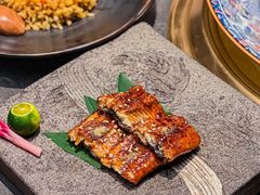 -铭牛烧肉·和牛海鲜自助(高新月牙湖店)