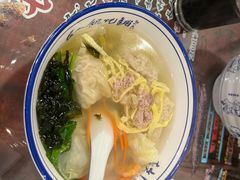 -长人馄饨铺(解放街店)