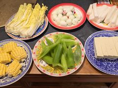 -沸炉重庆老火锅(军事博物馆店)