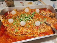 -三江源活鱼现烤(维多利摩尔城店)