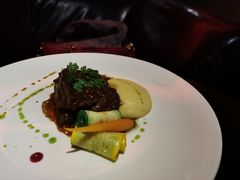 红酒烩澳洲牛脸肉-C&R西班牙餐厅