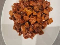 蒜子口蘑牛肉粒-燕春楼(海河华鼎店)