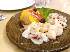 酸汁醃帶子柚子沙律-岚·石(赤柱店)