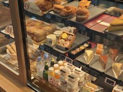 -星巴克(北京西大望路温特莱店)