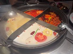 -朱光玉火锅馆(小寨原力场店)