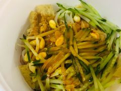 芝麻酱香凉皮-长安面坊(西点茂店)